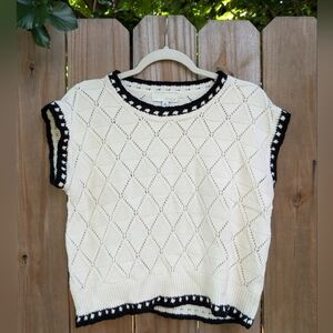 Pinch Cream and Black Contrast Short Sleeve Sweater Top